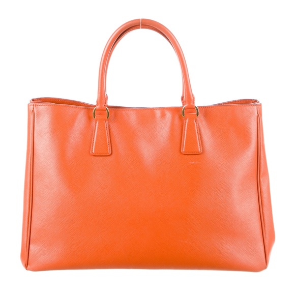 Prada large Saffiano Lux tote - Picture 4 of 8